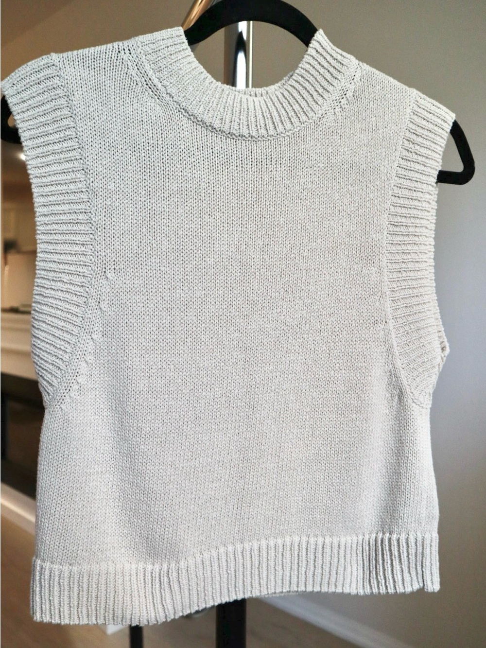 Knit Sweater Vest - Beige